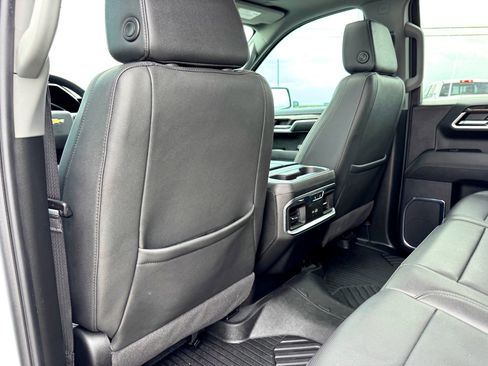 Used 2024 Chevrolet Silverado 1500 LTZ w/ LTZ Premium Texas Edition image 19