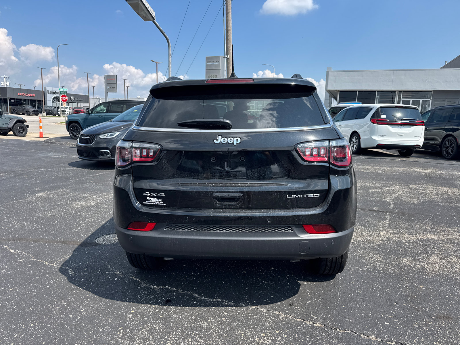 New 2026 Jeep Compass Limited AWD/4WD image 4
