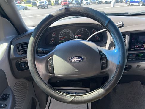 Used 2003 Ford F150 Lariat AWD/4WD image 9