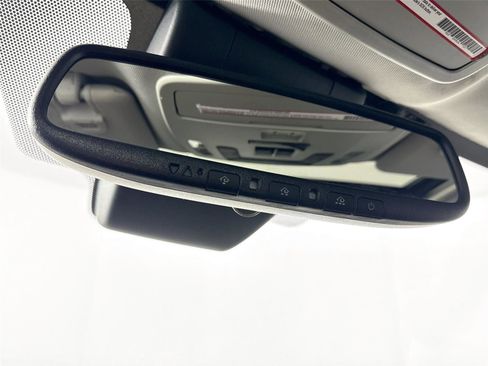 Certified 2021 Toyota Sienna XLE image 21