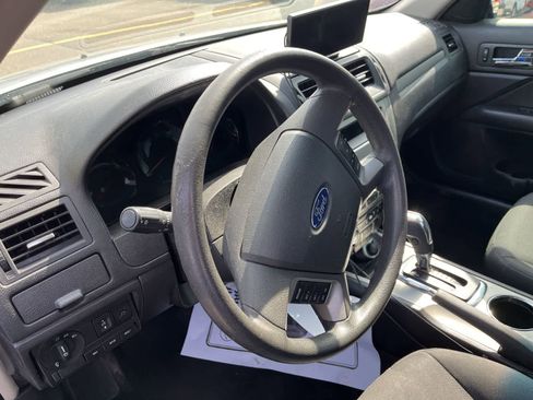 Used 2010 Ford Fusion SE image 27