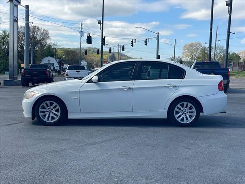 Used 2006 BMW 325i Sedan image 4