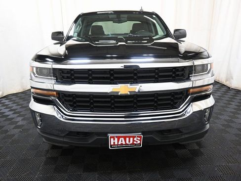 Used 2018 Chevrolet Silverado 1500 LT w/ All Star Edition image 2