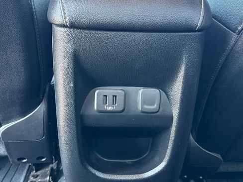 Used 2020 Chevrolet Colorado ZR2 w/ ZR2 Dusk Special Edition AWD/4WD image 25