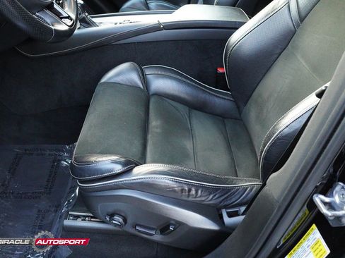 Used 2019 Volvo XC90 T6 R-Design image 18