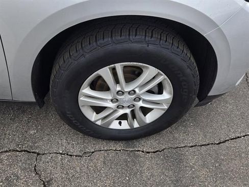 Used 2020 Buick Enclave Preferred image 7