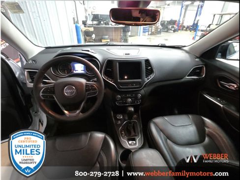 Used 2022 Jeep Cherokee Latitude Lux AWD/4WD image 12