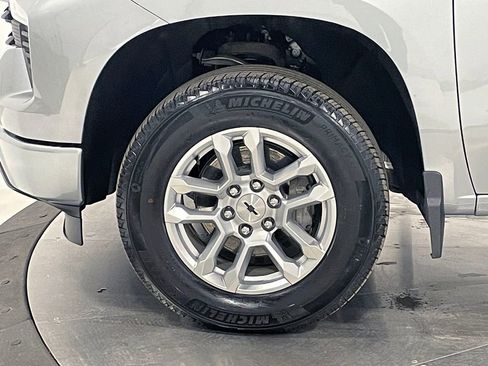 Used 2026 Chevrolet Silverado 1500 RST AWD/4WD image 17