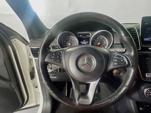 Used 2017 Mercedes-Benz GLS 550 4MATIC image 12