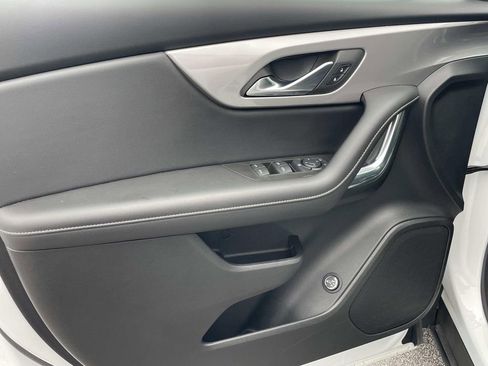 Used 2023 Chevrolet Blazer LT image 15