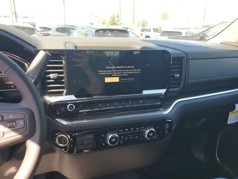 New 2026 GMC Sierra 1500 Elevation image 16