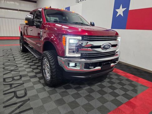 Used 2019 Ford F250 Lariat w/ Lariat Ultimate Package AWD/4WD image 21