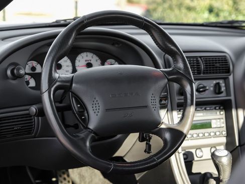 Used 2003 Ford Mustang Cobra image 13