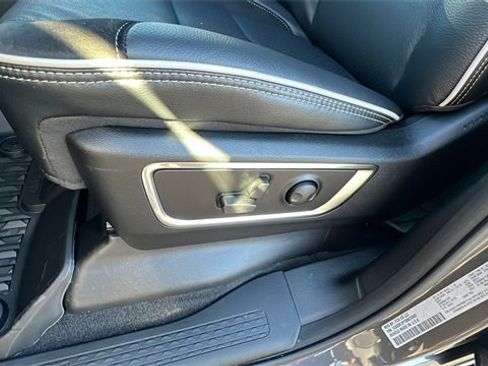 New 2025 RAM 1500 Laramie image 23