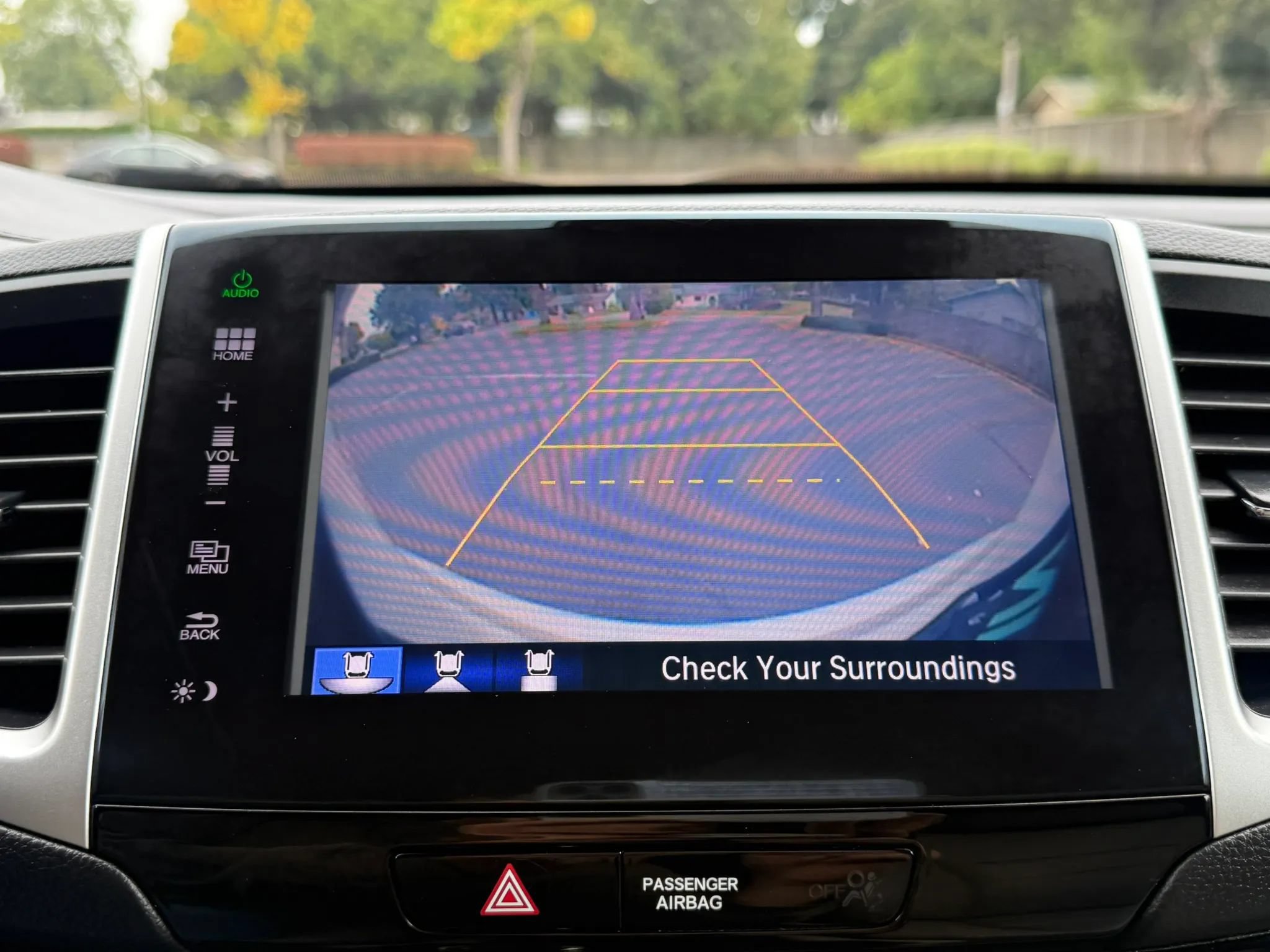 Used 2016 Honda Pilot Touring image 17