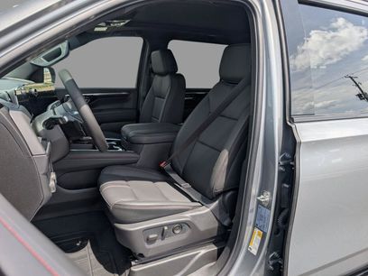 New 2026 Chevrolet Suburban RST w/ Comfort Package