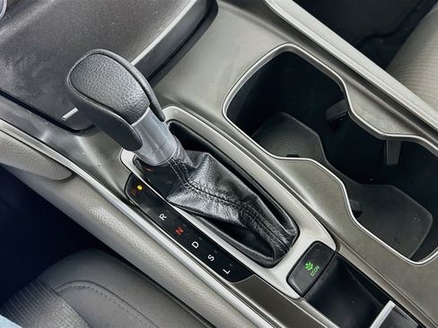 Used 2018 Honda Accord EX image 24