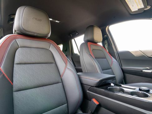 New 2026 Chevrolet Equinox RS w/ Safety and Technology Package FWD image 12