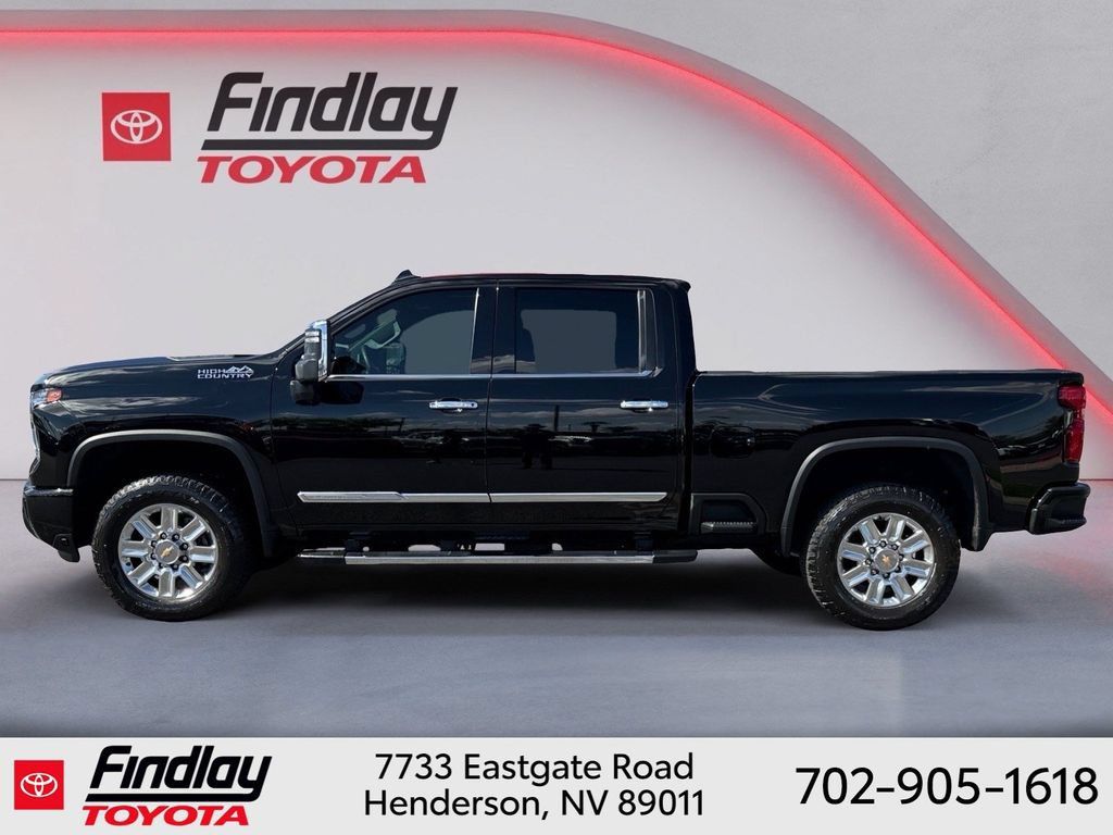 Used 2024 Chevrolet Silverado 3500 High Country w/ Technology Package AWD/4WD image 10