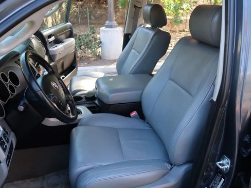 Used 2007 Toyota Tundra Limited image 17