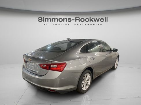 Used 2024 Chevrolet Malibu LT image 5