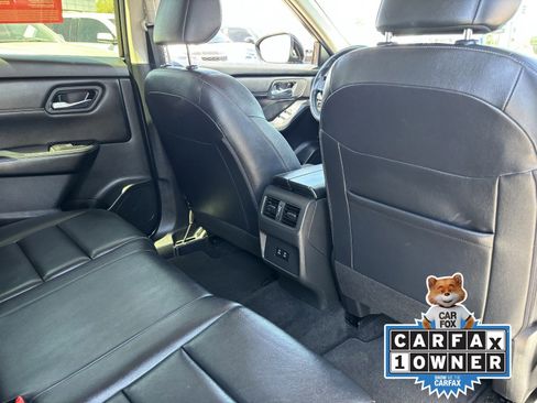 Certified 2024 Nissan Rogue SL FWD image 14