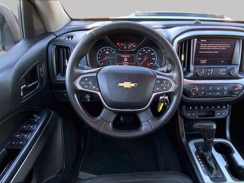 Used 2019 Chevrolet Colorado ZR2 w/ ZR2 Dusk Special Edition AWD/4WD image 6