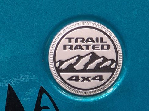 Used 2020 Jeep Wrangler Unlimited Sahara image 38