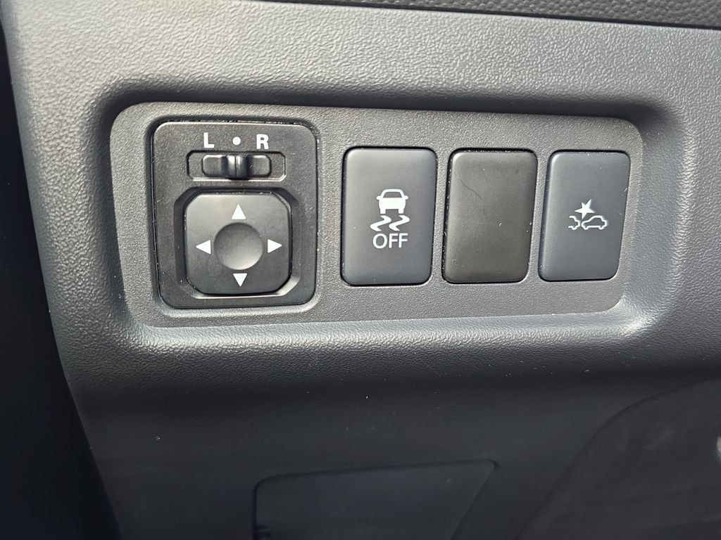 Used 2024 Mitsubishi Mirage ES FWD image 23