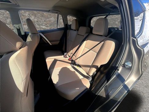 Used 2015 Toyota RAV4 XLE image 23