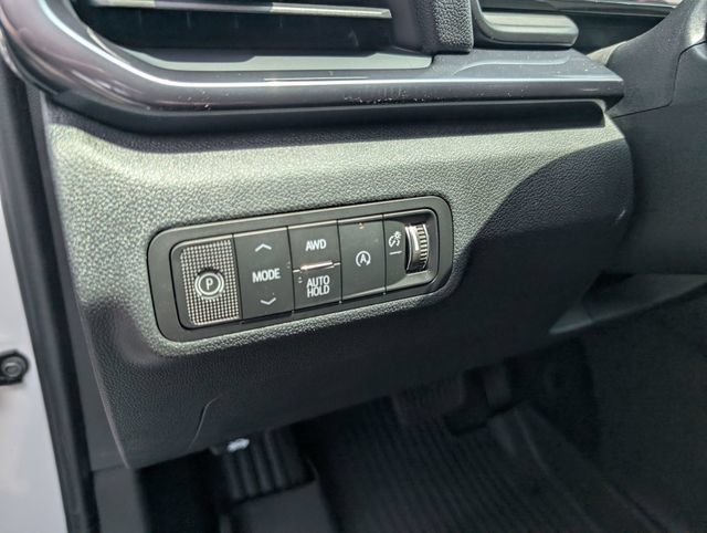New 2027 GMC Terrain AT4 w/ Convenience Package III AWD/4WD image 16