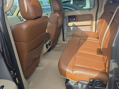 Used 2005 Ford F150 King Ranch image 8