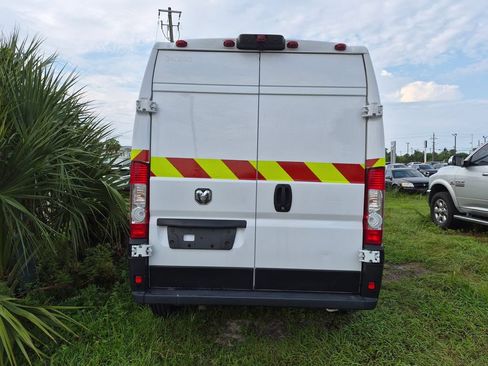 Used 2023 RAM ProMaster 2500 FWD image 4