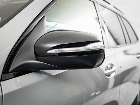 New 2026 Mercedes-Benz GLS 450 4MATIC image 15