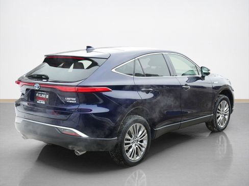 Used 2021 Toyota Venza Limited w/ Advanced Technology Package image 3