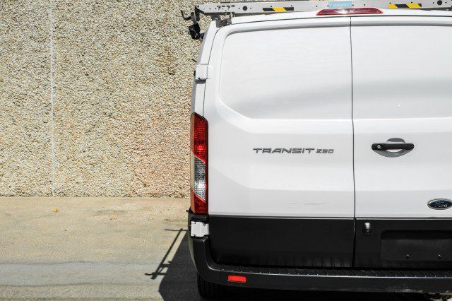 Used 2021 Ford Transit 250 Low Roof RWD image 40