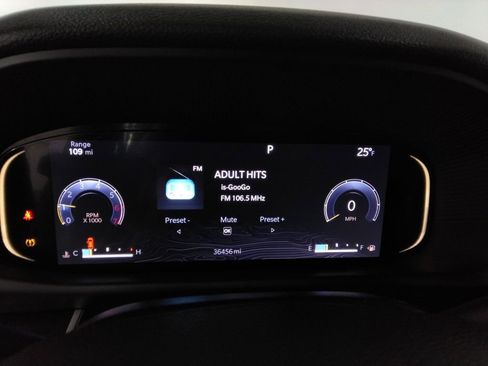 Used 2022 Jeep Wagoneer Series I image 17