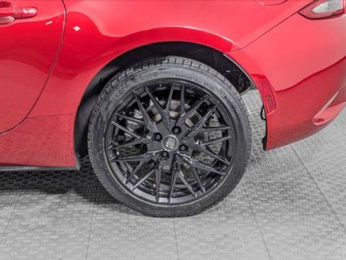 Used 2016 MAZDA MX-5 Miata Club RWD image 28