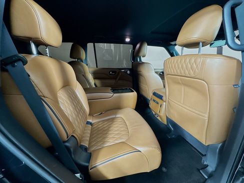 Used 2024 INFINITI QX80 Sensory AWD/4WD image 37