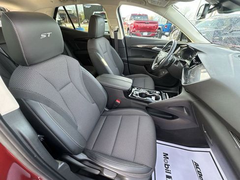 Used 2023 Buick Envision Preferred w/ Sport Touring Package image 24