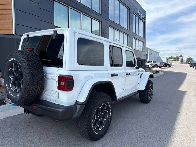Used 2023 Jeep Wrangler Unlimited Rubicon 4xe w/ Steel Bumper Group AWD/4WD image 3