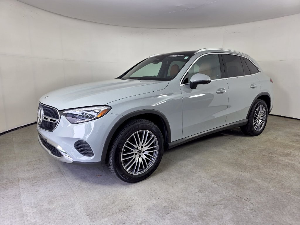 Certified 2026 Mercedes-Benz GLC 300 image 8