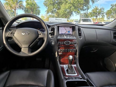 Used 2017 INFINITI QX50 AWD w/ Premium Plus Package image 11