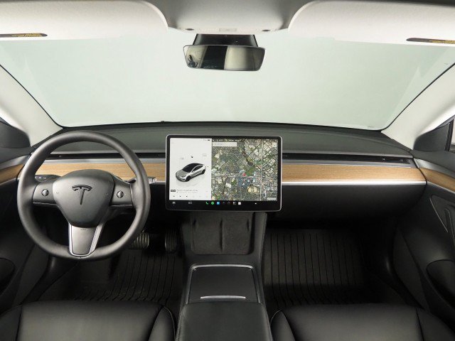 Used 2022 Tesla Model 3 Performance AWD/4WD image 3
