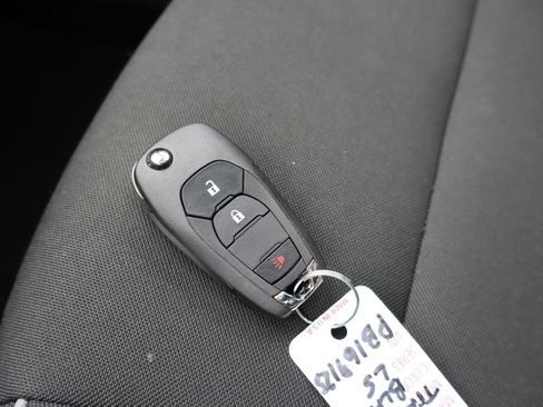 Used 2023 Chevrolet TrailBlazer LS image 31