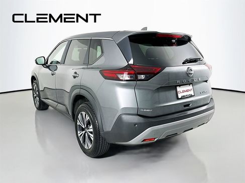 Used 2023 Nissan Rogue SV AWD/4WD image 10
