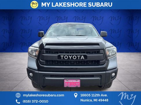 Used 2018 Toyota Tundra SR5 w/ SR5 Upgrade Package image 2