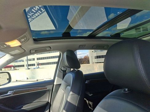 Used 2017 Audi Q5 2.0T Premium image 16