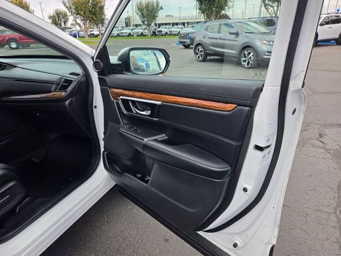Used 2021 Honda CR-V Touring image 22
