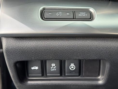 Used 2017 Nissan Maxima SR w/ Midnight Edition image 11